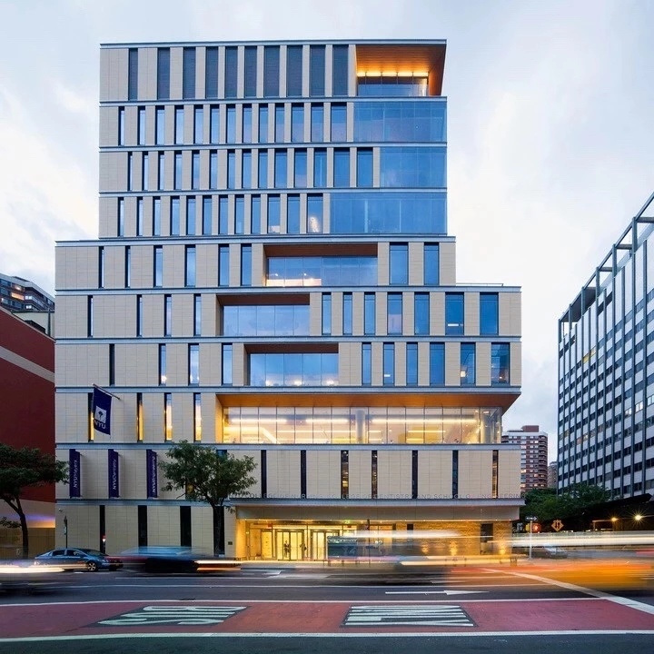 الشركة المصنعة تشديد مشروع بناء زجاج السلامة PVB الزجاج مغلفة خفف