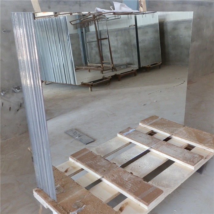 سعر رخيص مباشرة رمادي الألومنيوم ورقة مرآة تعويم الزجاج للبناء